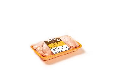 Sveža piščančja krilca.